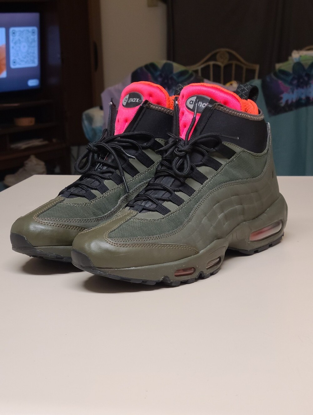 Nike Air Max 95 Dark Loden casual sneaker boots size 10